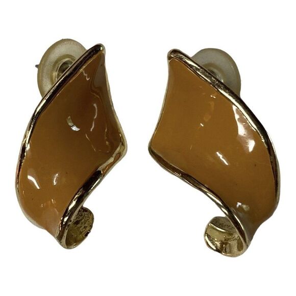 Vintage Gold Tone Orange Enamel Retro Wave Design Post Pierced Earrings MCM - Picture 1 of 3